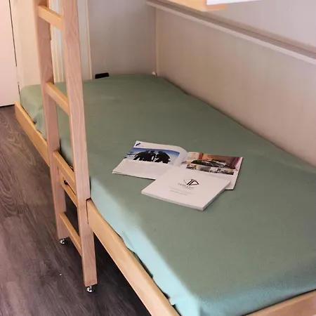Apartment Hauts De Chaviere - Pour 3 Personnes 72 *